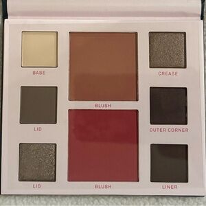 Laura Gellar Party in a Palette “Night at the Opera” Cheek Eye Makeup Set Unused